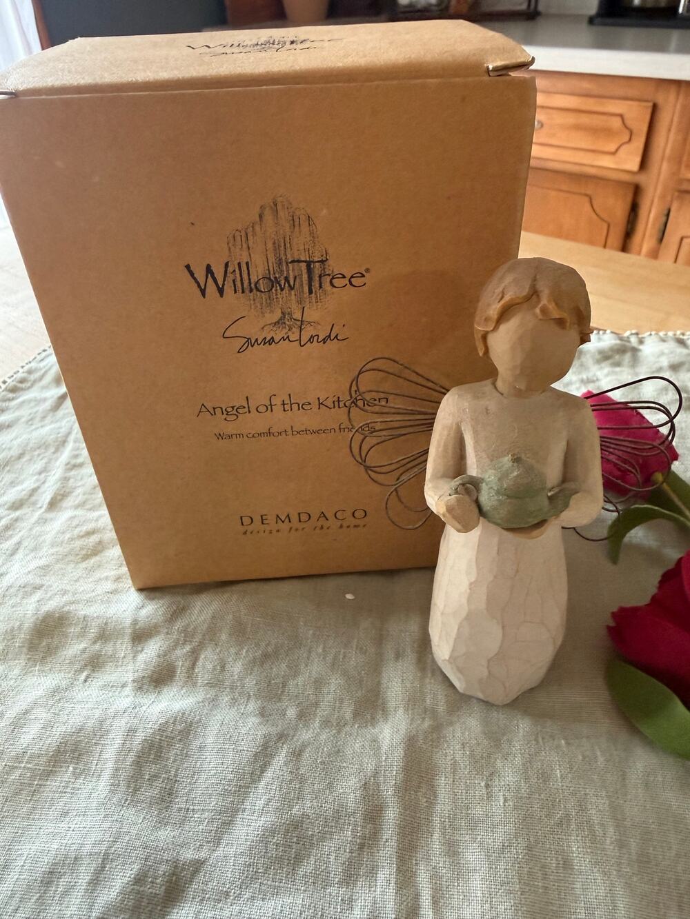 Willow Tree Susan Angel of the Kitchen Angel with Box